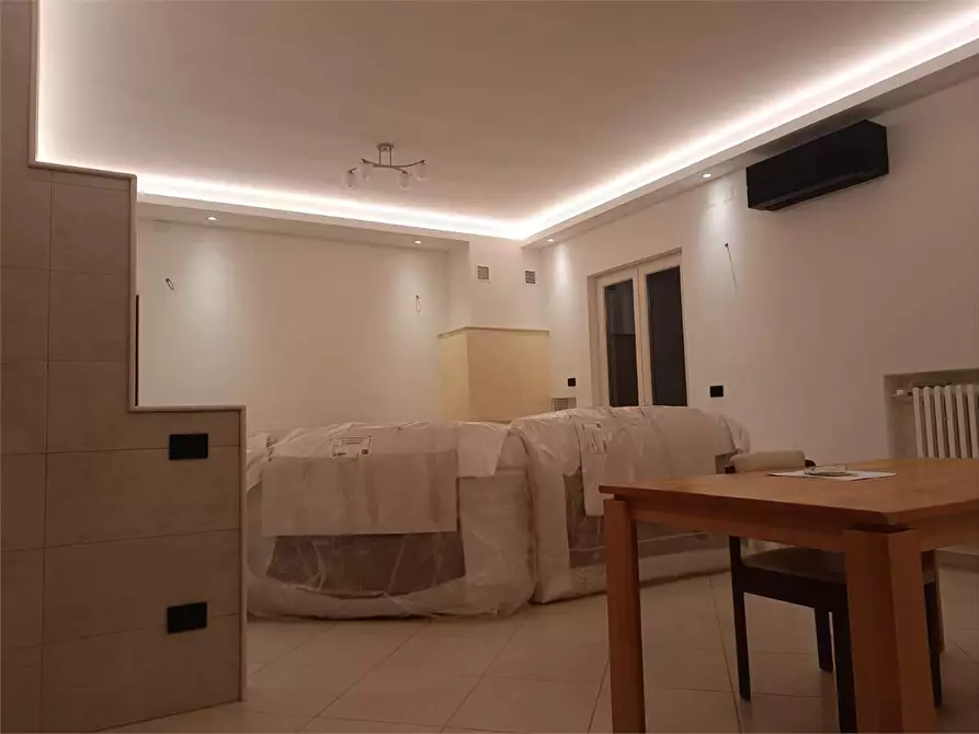 Immagine 47 di Appartamento in vendita  a Bitonto