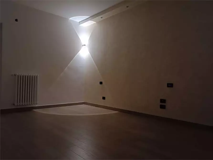 Immagine 50 di Appartamento in vendita  a Bitonto