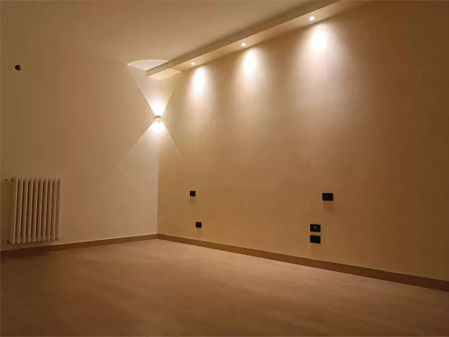 Immagine 52 di Appartamento in vendita  a Bitonto