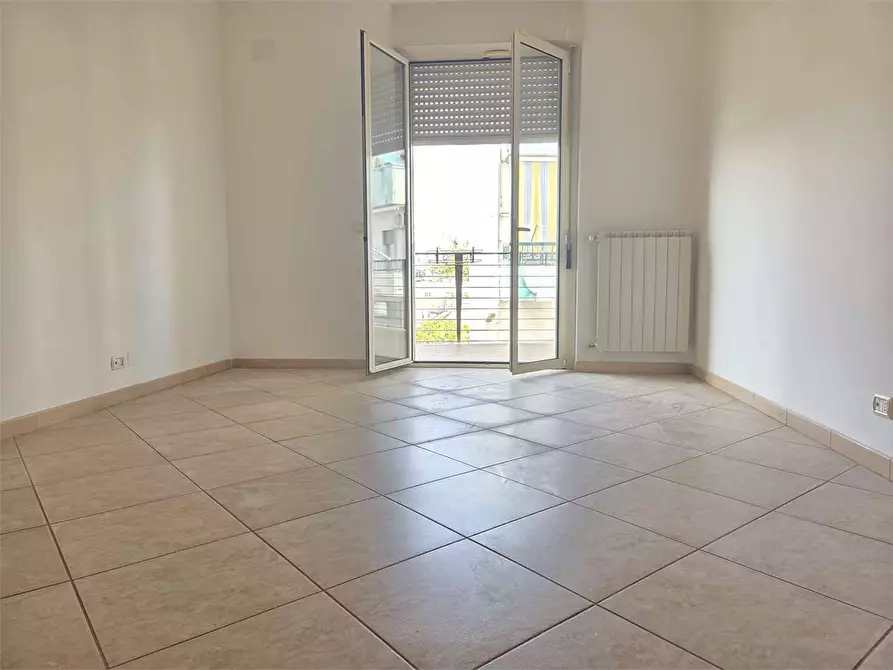 Immagine 30 di Appartamento in vendita  a Bitonto