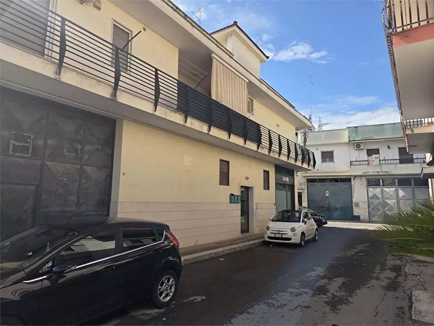 Immagine 39 di Appartamento in vendita  a Bitonto