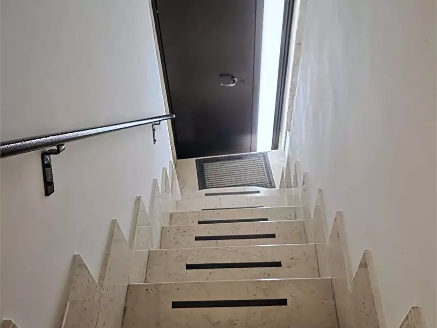 Immagine 10 di Appartamento in vendita  a Bitonto