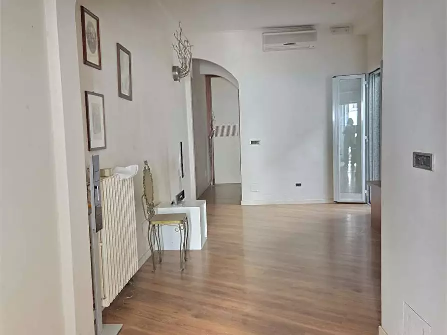 Immagine 8 di Appartamento in vendita  a Bitonto