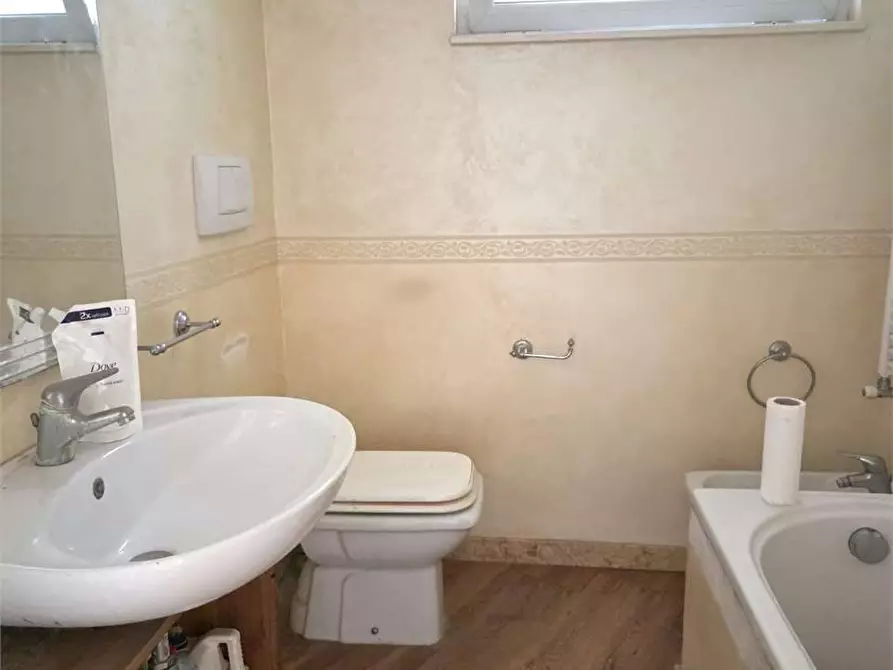 Immagine 13 di Appartamento in vendita  a Bitonto