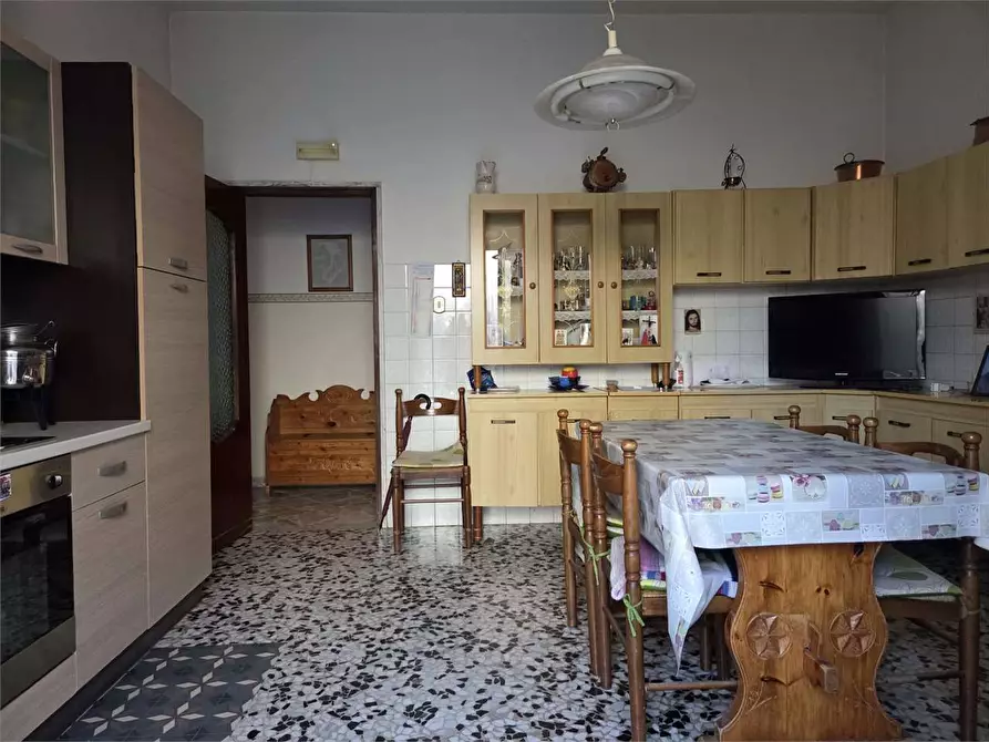 Immagine 10 di Appartamento in vendita  a Bitonto