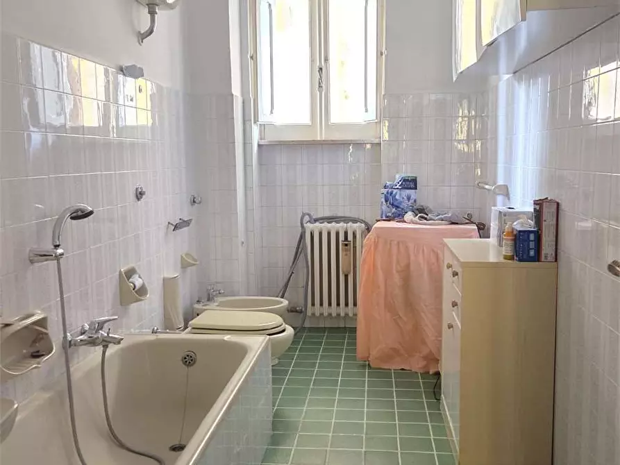 Immagine 15 di Appartamento in vendita  a Bitonto