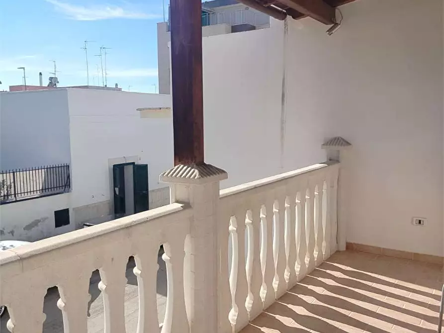 Immagine 23 di Casa indipendente in vendita  a Bitonto