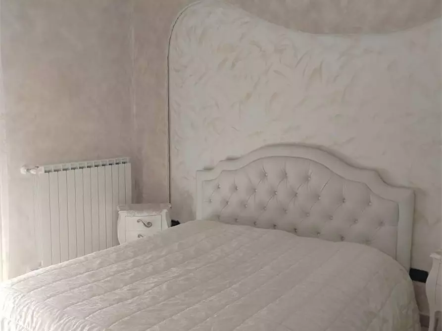 Immagine 27 di Casa indipendente in vendita  a Bitonto