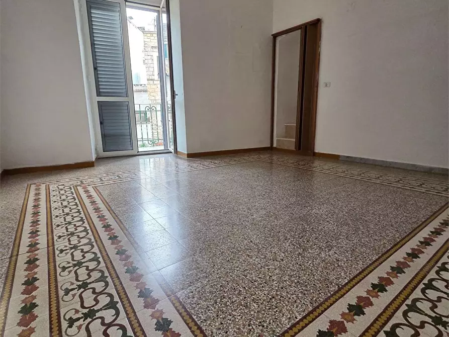 Immagine 1 di Appartamento in vendita  a Bitonto