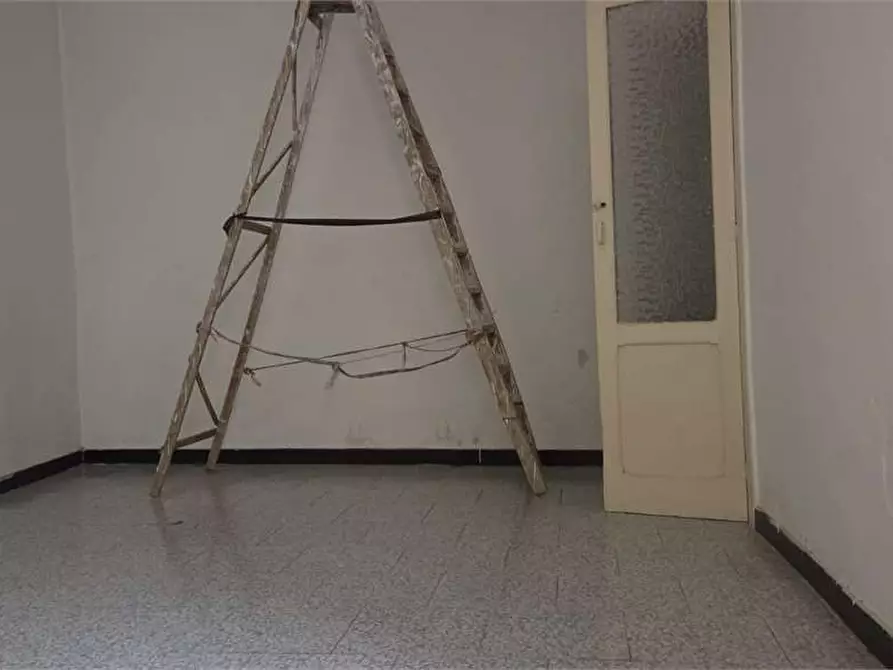 Immagine 12 di Appartamento in vendita  a Bitonto