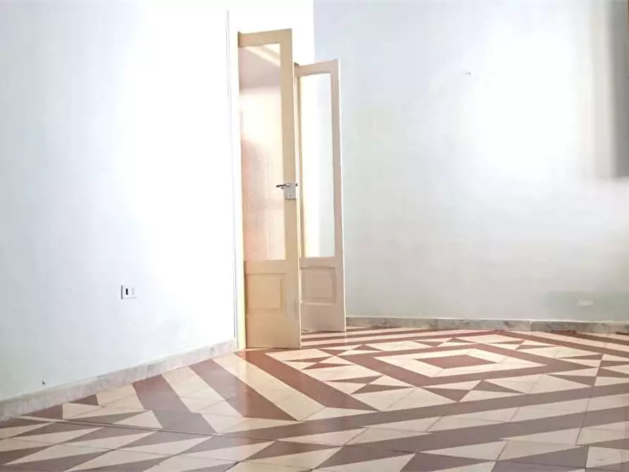 Immagine 25 di Appartamento in vendita  a Bitonto