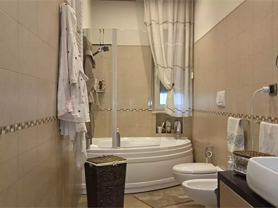 Immagine 39 di Appartamento in vendita  a Bitonto