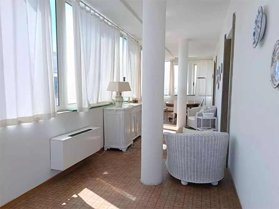 Immagine 12 di Attico in vendita  a Bitonto