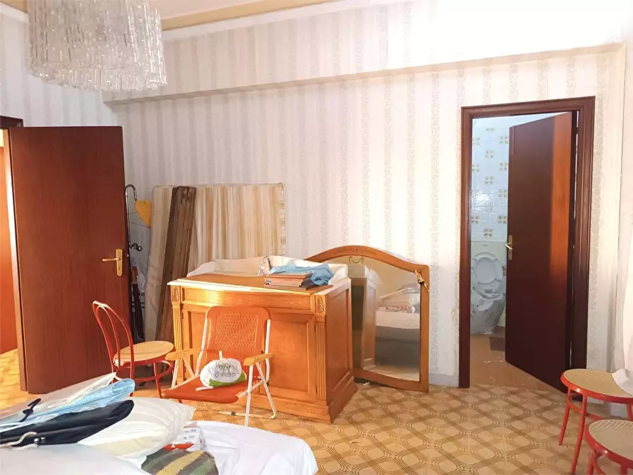 Immagine 10 di Appartamento in vendita  a Bari