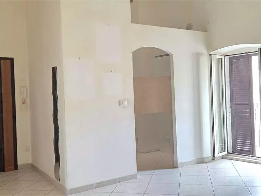 Immagine 1 di Trilocale in vendita  a Bitonto