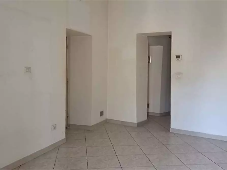 Immagine 4 di Trilocale in vendita  a Bitonto