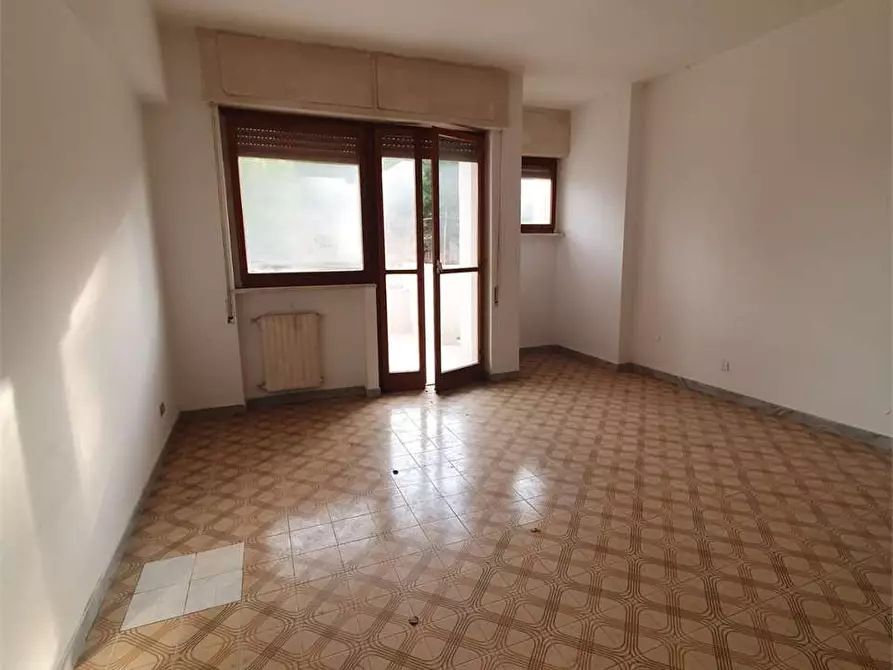 Immagine 17 di Appartamento in vendita  a Bari