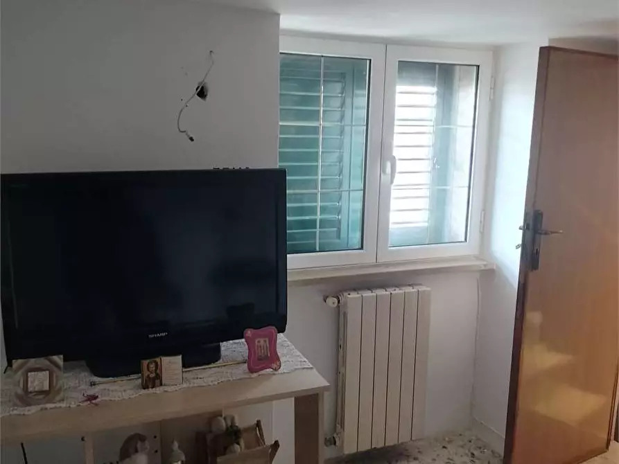 Immagine 10 di Casa indipendente in vendita  a Bitonto