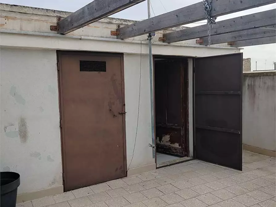 Immagine 28 di Casa indipendente in vendita  a Bitonto