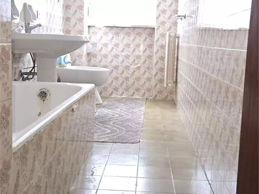 Immagine 39 di Appartamento in vendita  a Bitonto