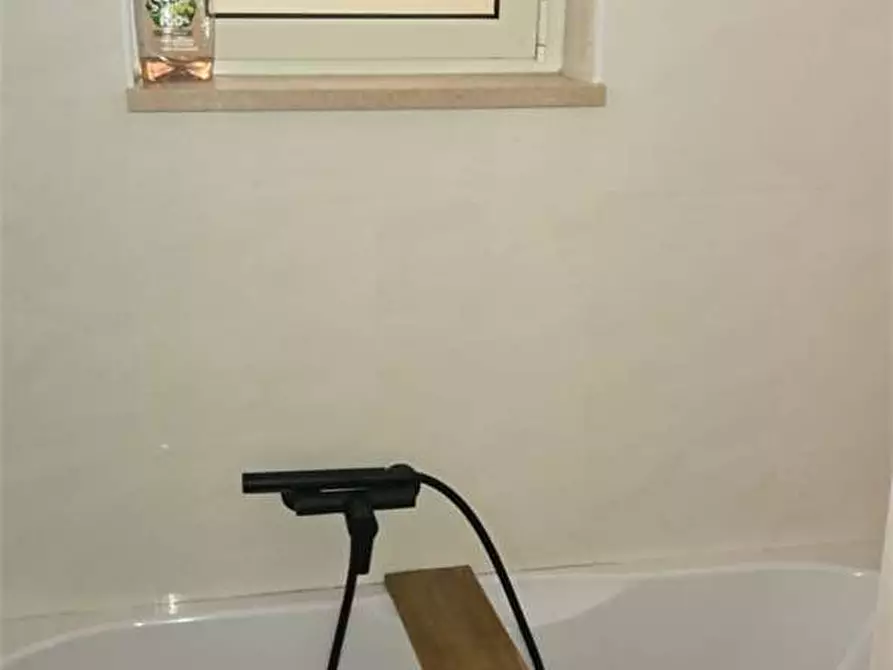 Immagine 8 di Appartamento in vendita  a Bitonto