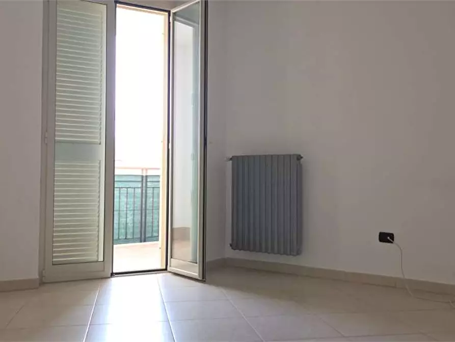 Immagine 12 di Appartamento in vendita  a Bitonto