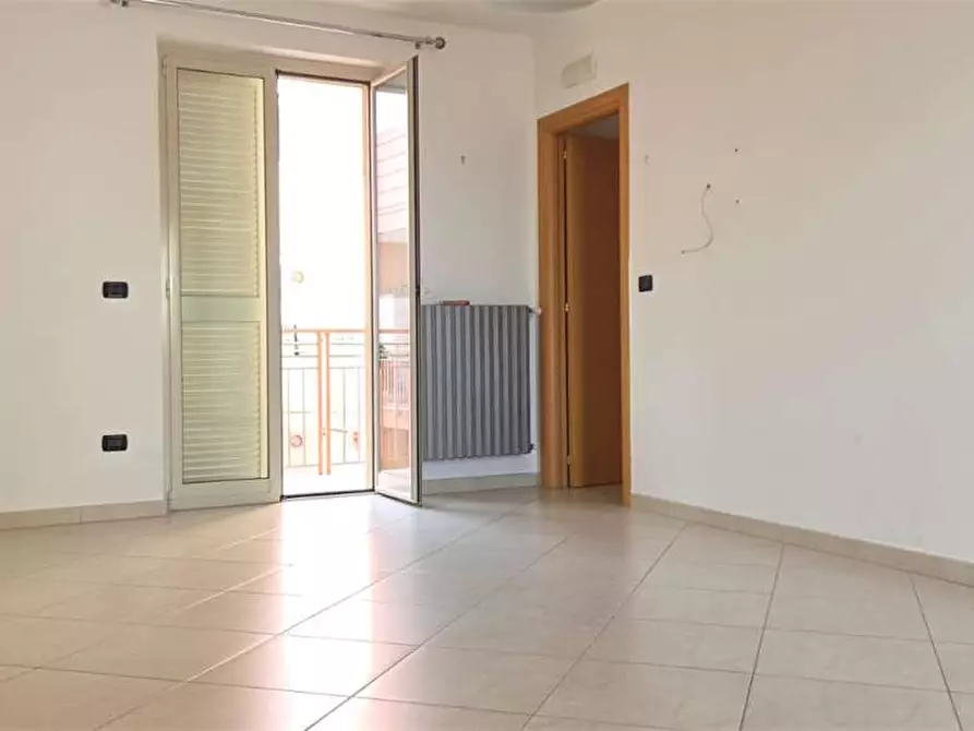 Immagine 17 di Appartamento in vendita  a Bitonto