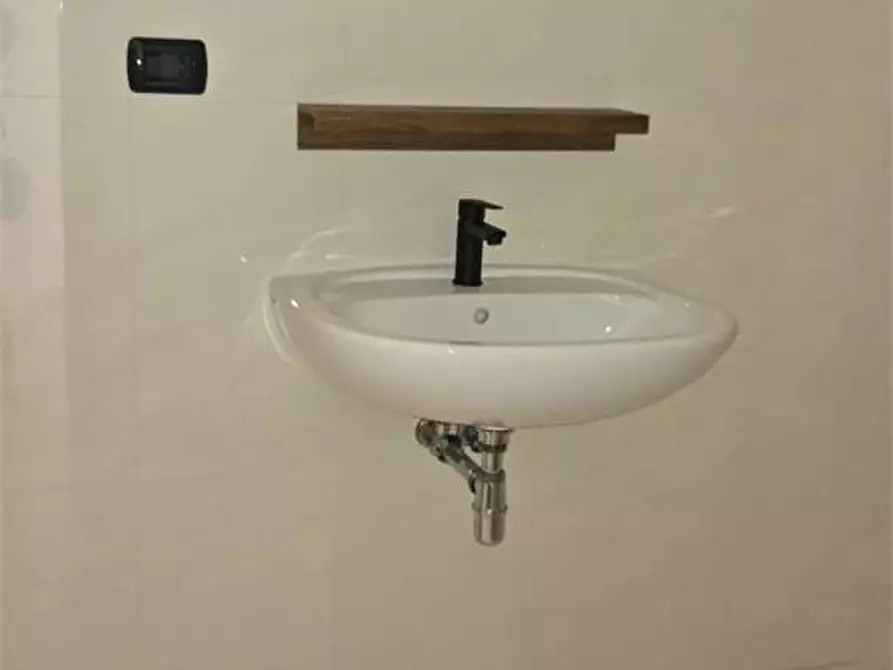 Immagine 26 di Appartamento in vendita  a Bitonto