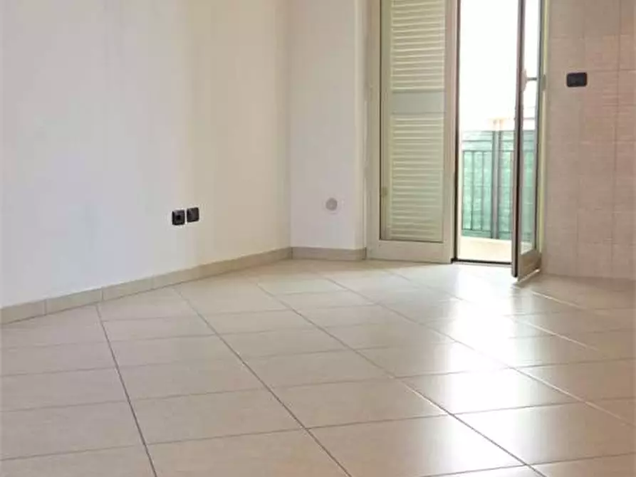 Immagine 36 di Appartamento in vendita  a Bitonto