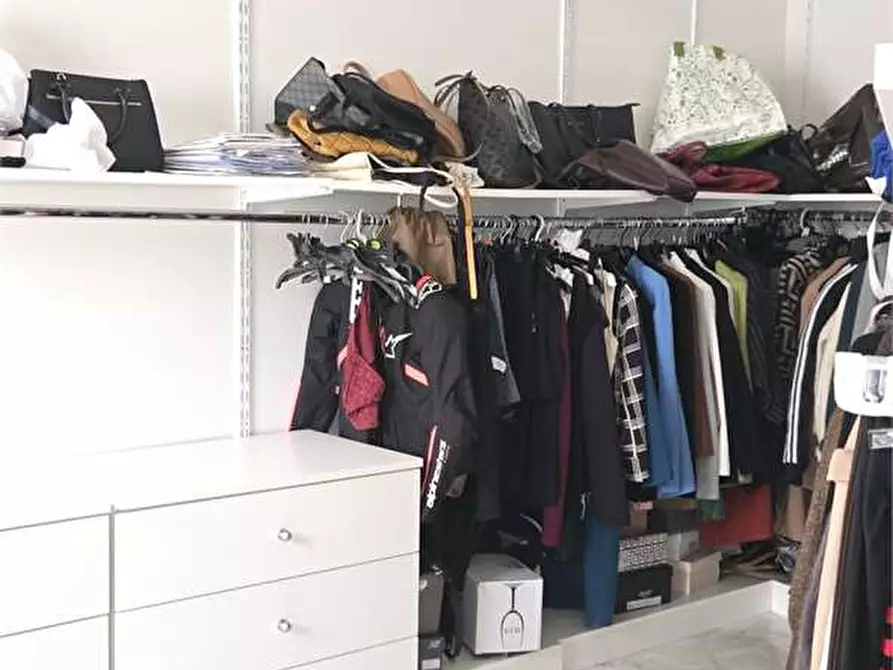 Immagine 35 di Appartamento in vendita  a Bitonto