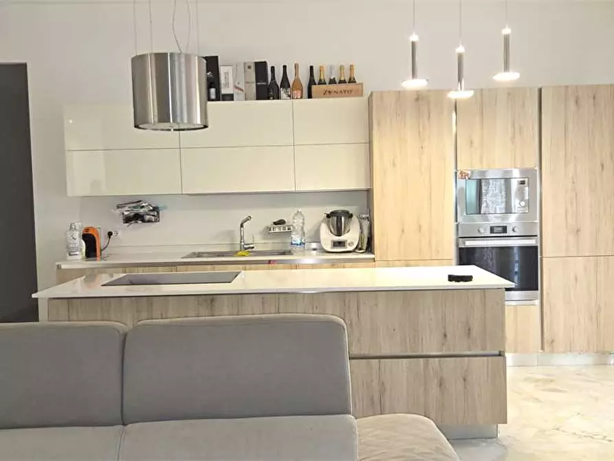 Immagine 47 di Appartamento in vendita  a Bitonto