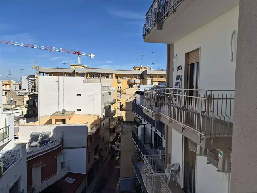Immagine 7 di Appartamento in vendita  a Bitonto