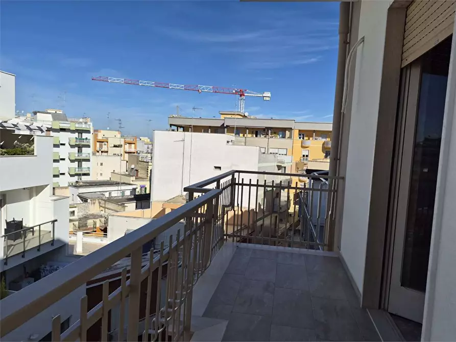 Immagine 49 di Appartamento in vendita  a Bitonto
