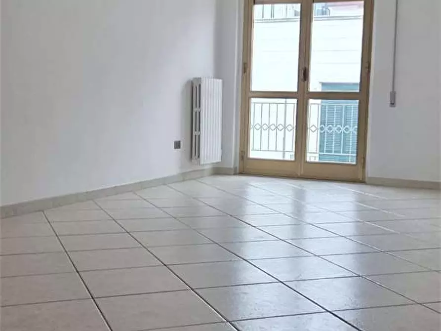 Immagine 6 di Appartamento in vendita  a Bitonto