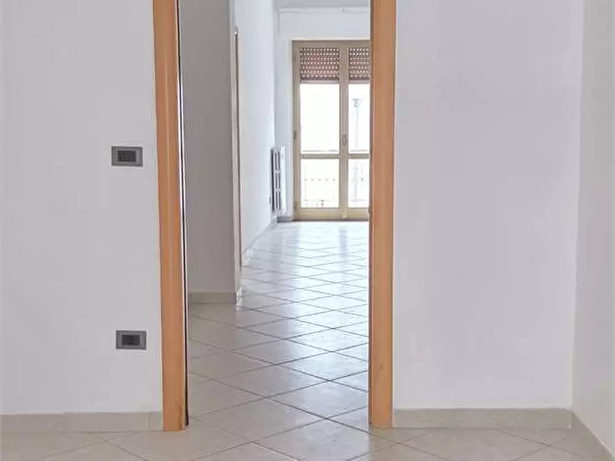 Immagine 37 di Appartamento in vendita  a Bitonto