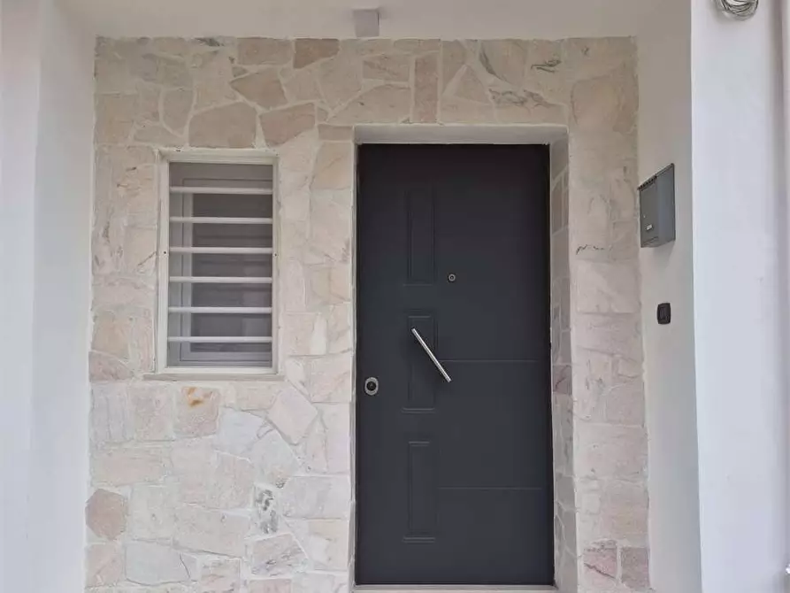 Immagine 11 di Appartamento in vendita  a Bitonto