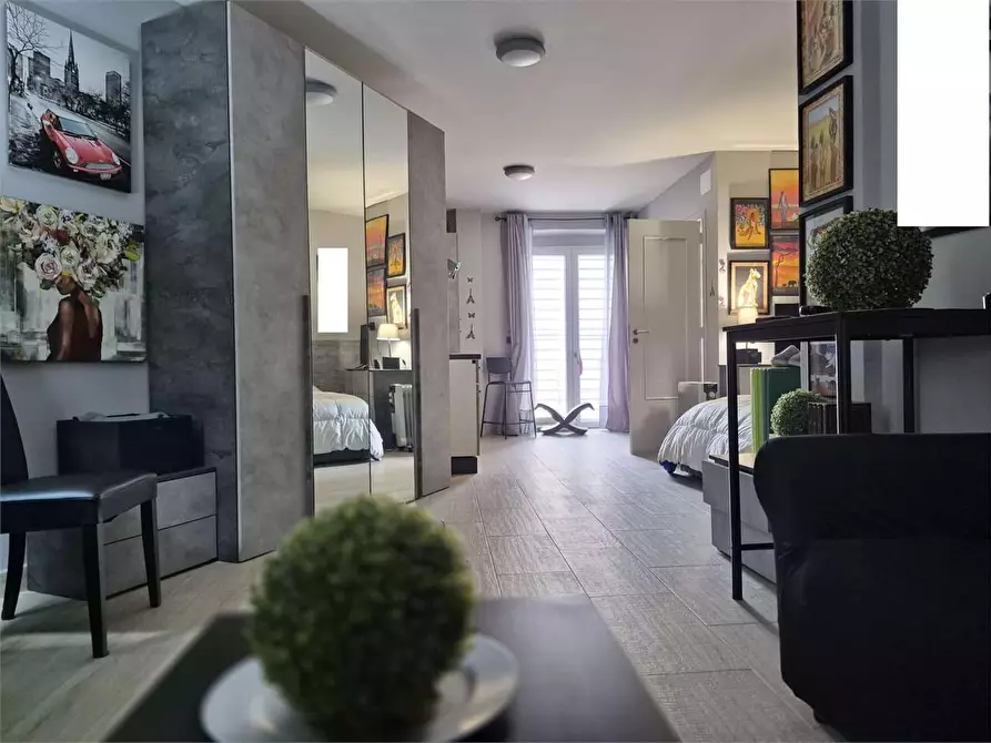 Immagine 40 di Appartamento in vendita  a Bitonto