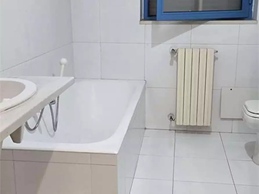 Immagine 10 di Appartamento in vendita  a Bitonto