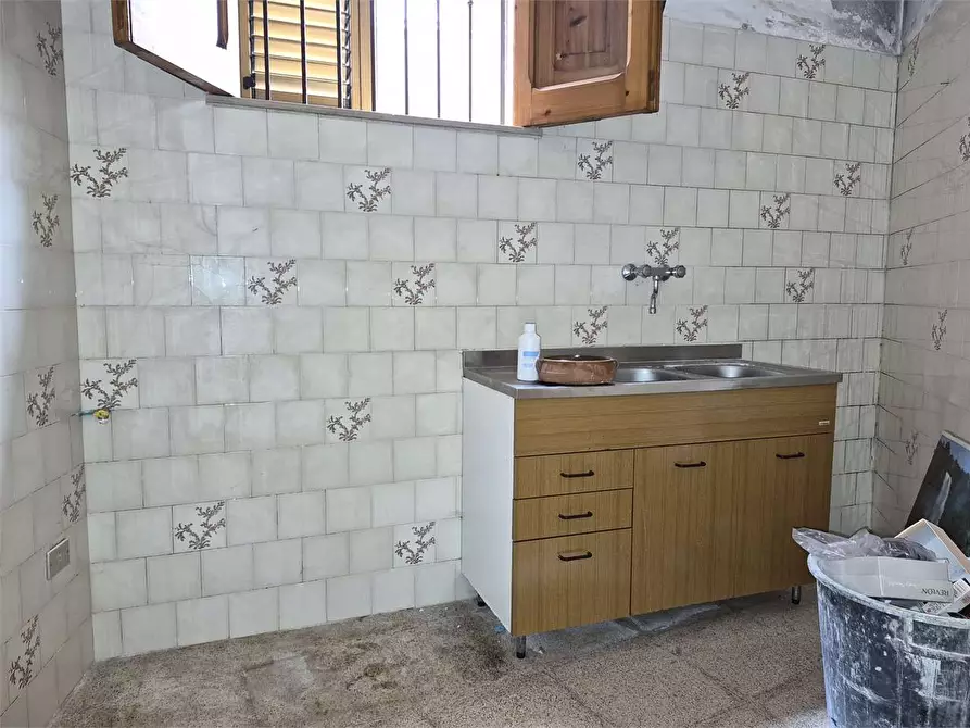 Immagine 4 di Casa indipendente in vendita  a Bitonto