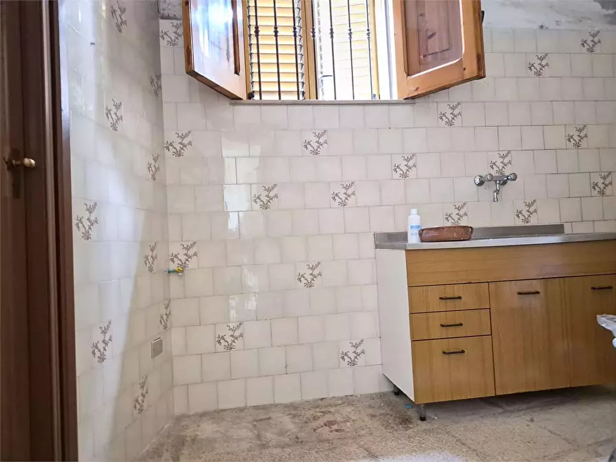 Immagine 5 di Casa indipendente in vendita  a Bitonto