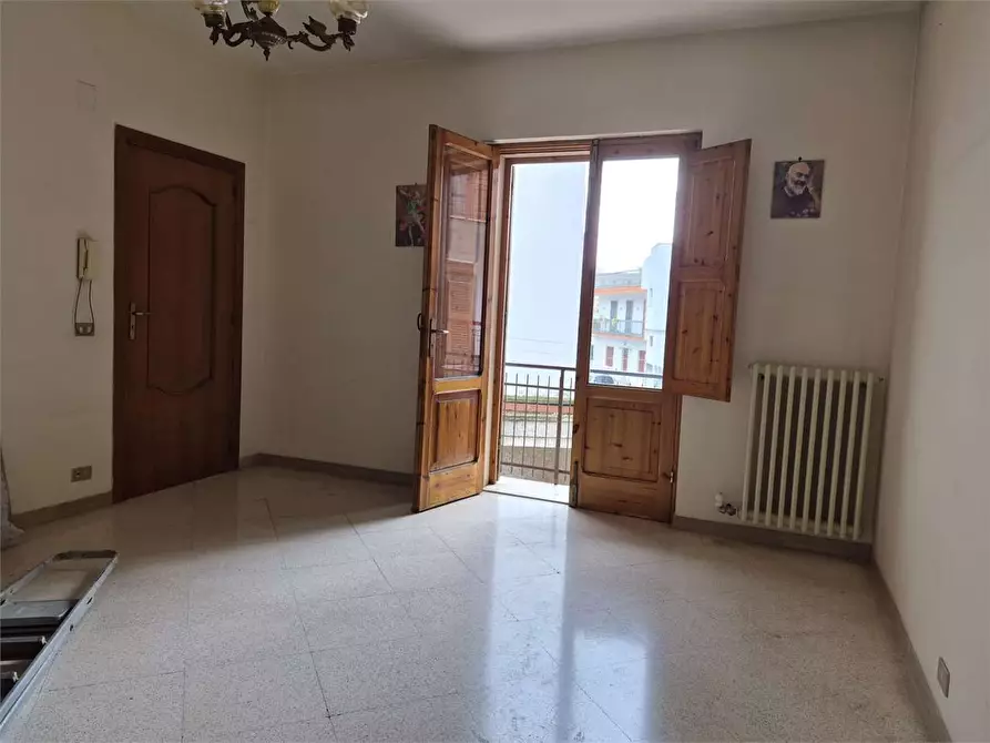 Immagine 16 di Casa indipendente in vendita  a Bitonto