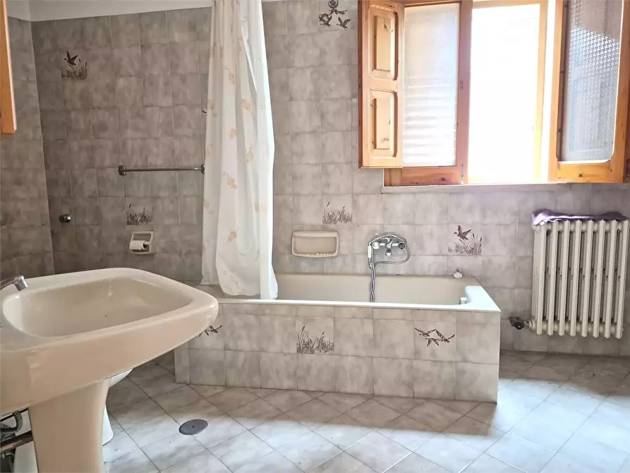 Immagine 18 di Casa indipendente in vendita  a Bitonto