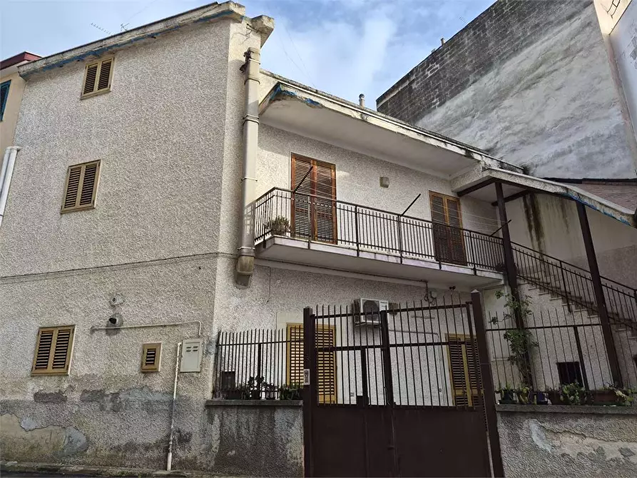 Immagine 24 di Casa indipendente in vendita  a Bitonto