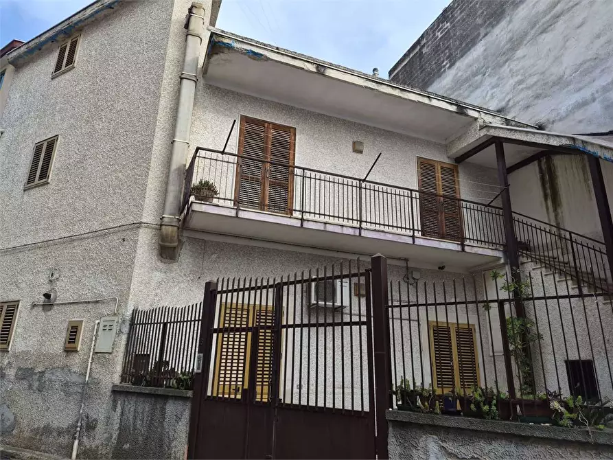 Immagine 32 di Casa indipendente in vendita  a Bitonto