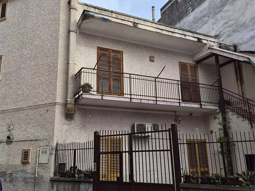Immagine 33 di Casa indipendente in vendita  a Bitonto