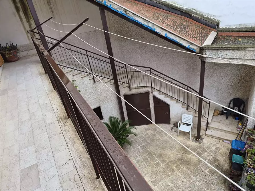 Immagine 43 di Casa indipendente in vendita  a Bitonto