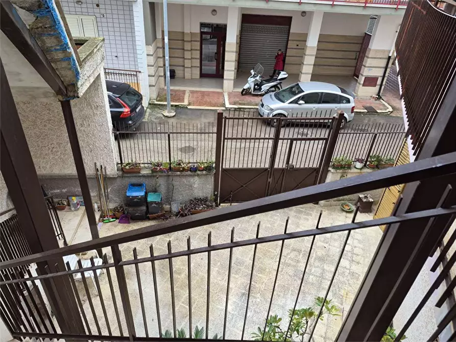 Immagine 46 di Casa indipendente in vendita  a Bitonto