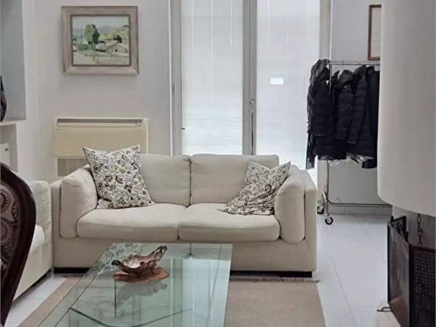 Immagine 68 di Maisonette in vendita  a Bitonto