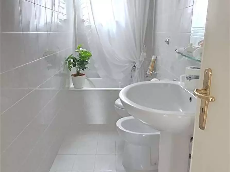 Immagine 16 di Appartamento in vendita  a Bitonto