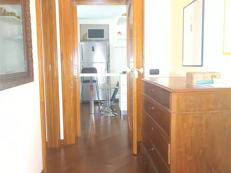 Immagine 28 di Appartamento in affitto  a Bari